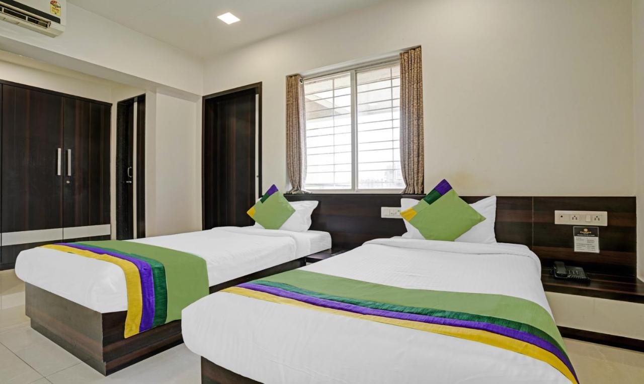 Treebo Excellent Homes, นาสิก ภายนอก รูปภาพ