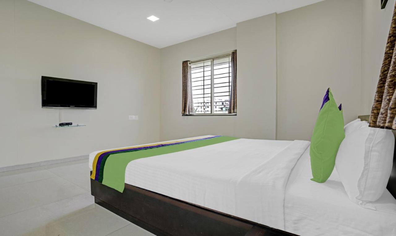Treebo Excellent Homes, นาสิก ภายนอก รูปภาพ
