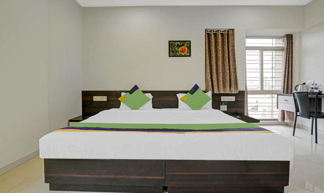 Treebo Excellent Homes, นาสิก ภายนอก รูปภาพ
